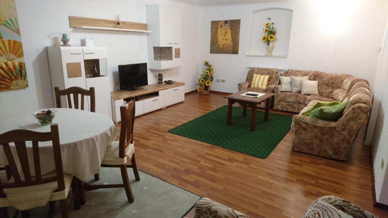 Roza Vila